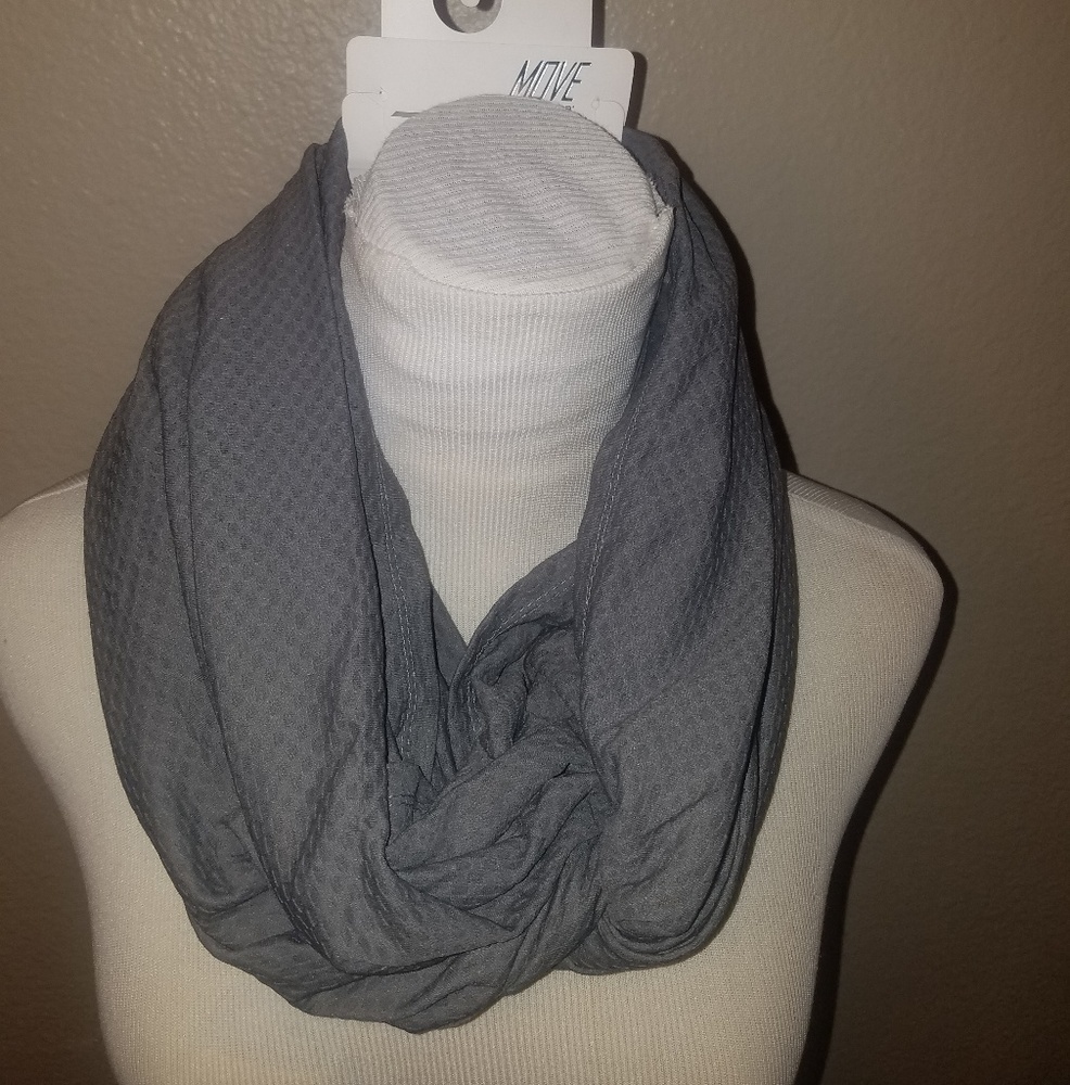 Move By Apana Infinity Scarf